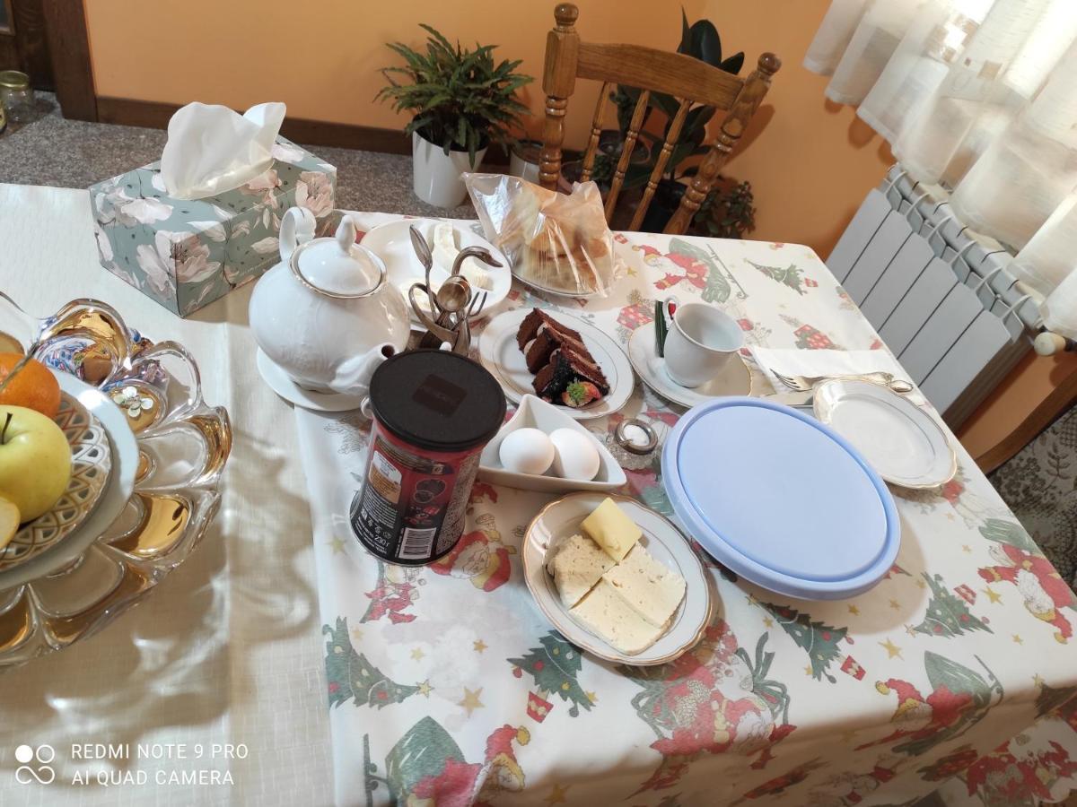 Homestay At City Center Єреван Екстер'єр фото