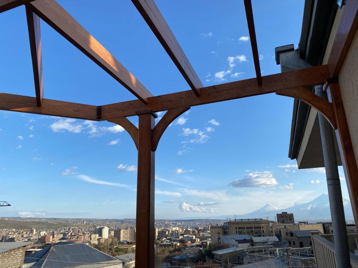 Homestay At City Center Єреван Екстер'єр фото